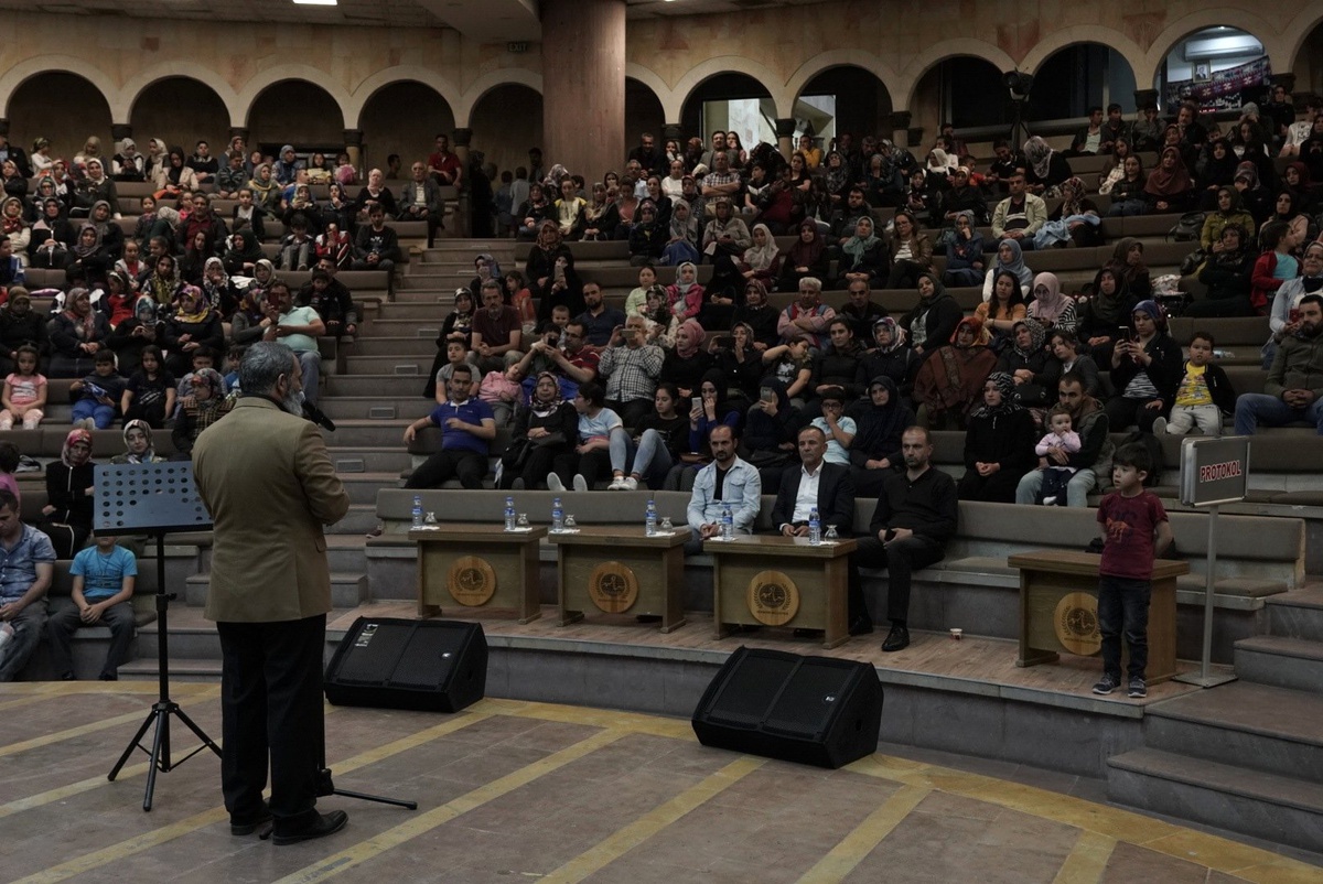 Ramazan Etkinlikleri, Dursun Ali Erzincanlı İle Devam Etti