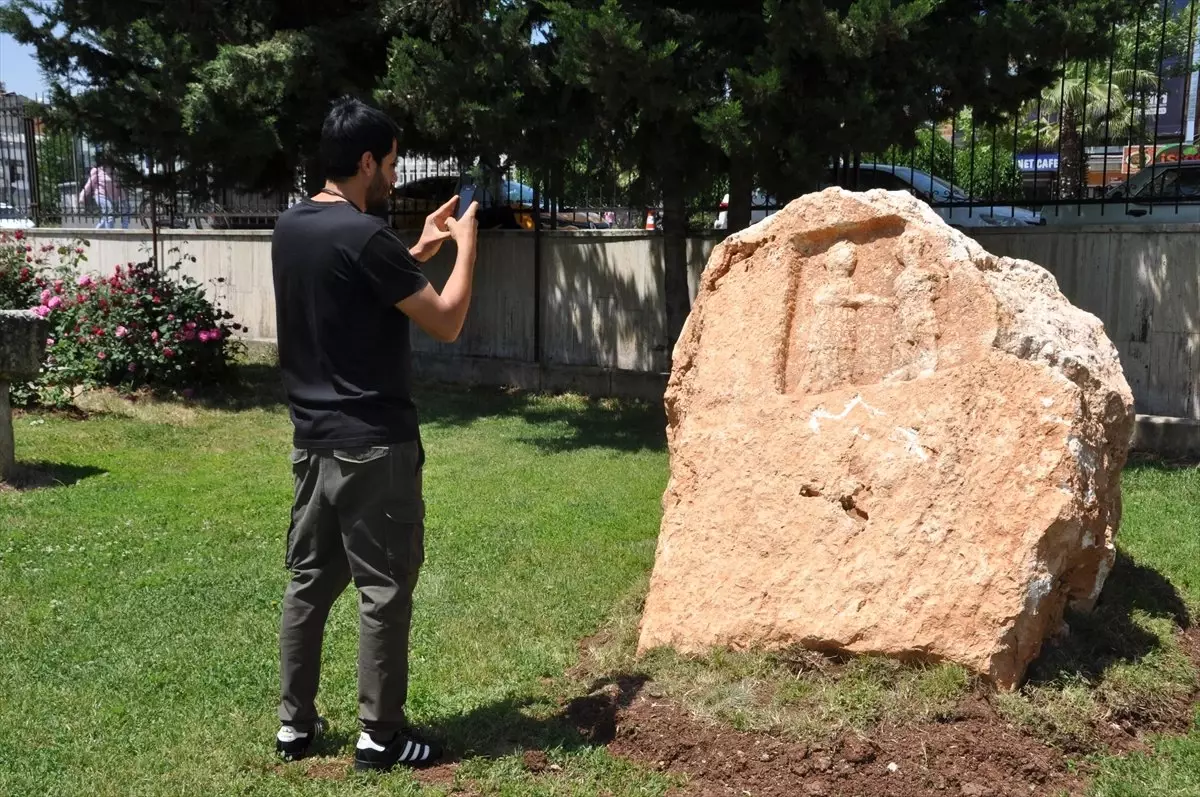 Roma Dönemine Ait "Veda Sahnesi" İlgi Görüyor