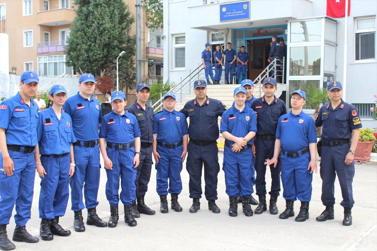 Sakarya\'da Engellilerin Bir Günlük Askerlik Sevinci