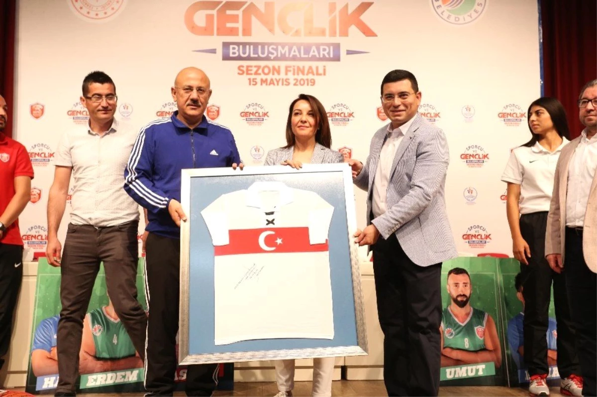 Sporcu ve Gençlik Buluşmaları\'nda Sezon Finali