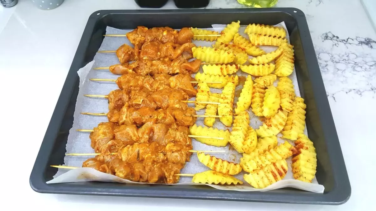 Tavuk Şiş Tarifi/harika Sosuyla/hatice Mazi