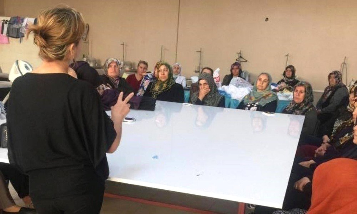 Togem Kursiyerlerine \'Ramazan\'da Beslenme\' Semineri