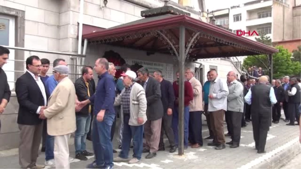 Yozgat Siyanürlü Sıvıyla Ölen Çift, Yozgat\'ta Toprağa Verildi