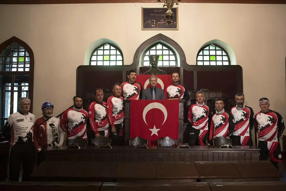 19 Günde 1919 Kilometre Pedal Çevirdiler