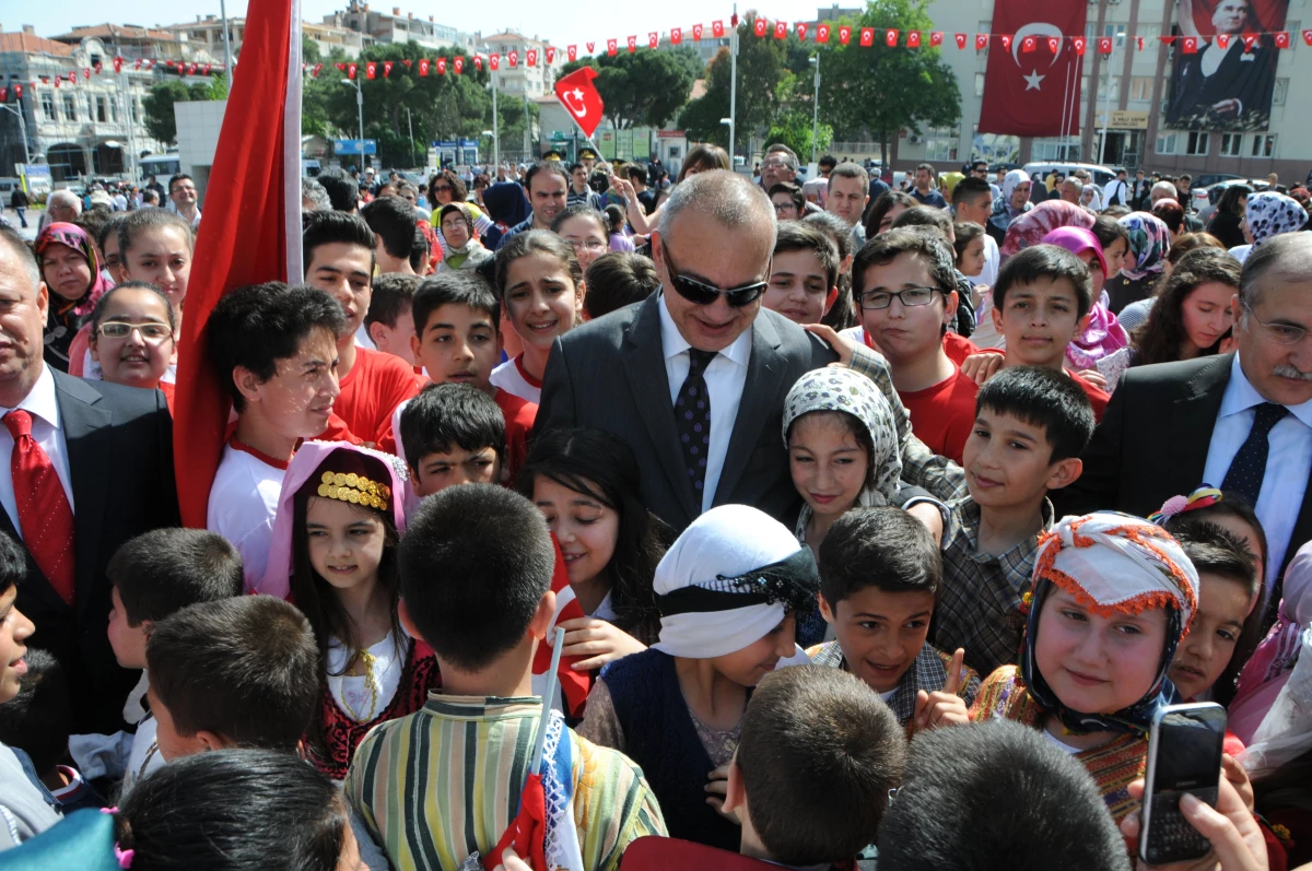"19 Mayıs Türk\'ün Yüzyıllarca Unutulmayacak Kurtuluş Destanıdır"