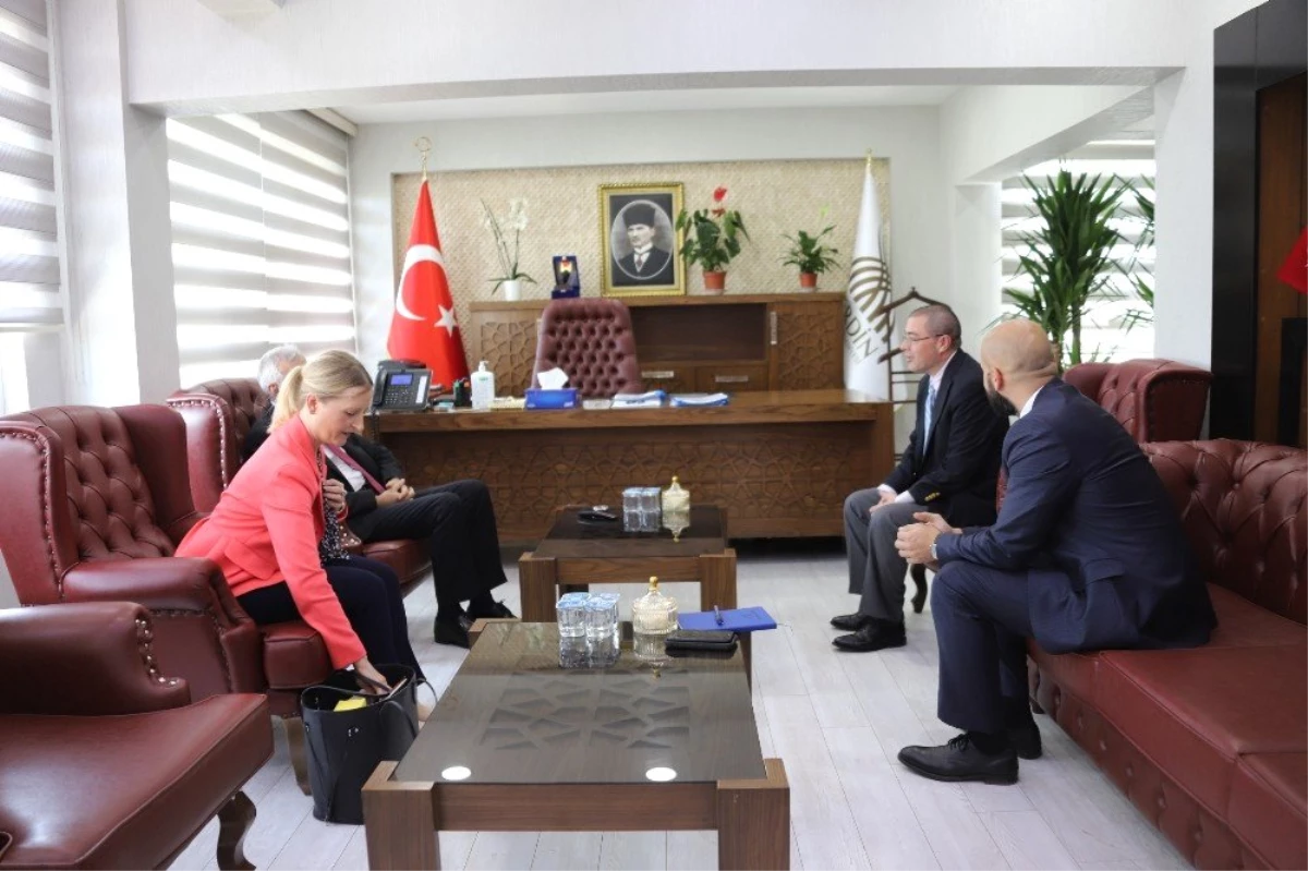 ABD Adana Konsolosluğundan Mardin Büyükşehir Belediyesine Ziyaret