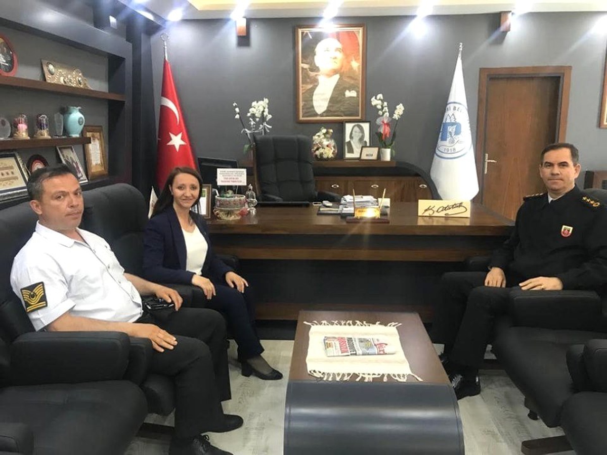Albay Ağaoğlu Başkan Tekin\'i Ziyaret Etti
