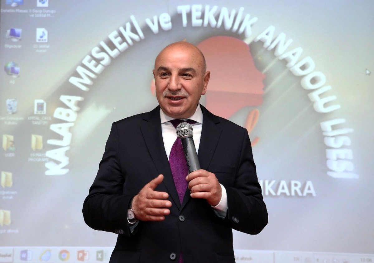 Altınok\'tan Keçiörenli Öğrencilere Yüzme Havuzu Müjdesi