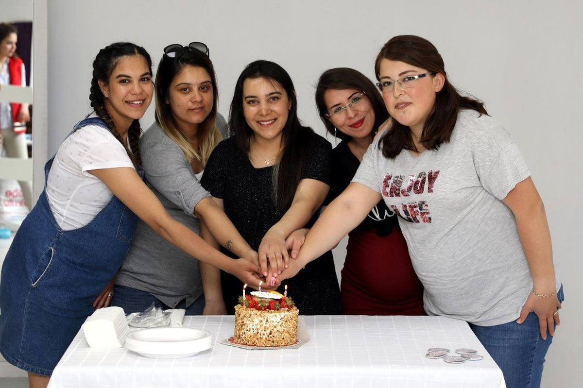 Anne Adayları Gebe Okulundan Mezun Oldu
