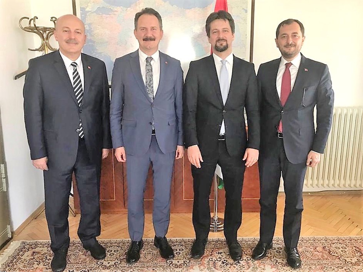 Başkan Yüksel\'den Macar Büyükelçiye Festival Daveti