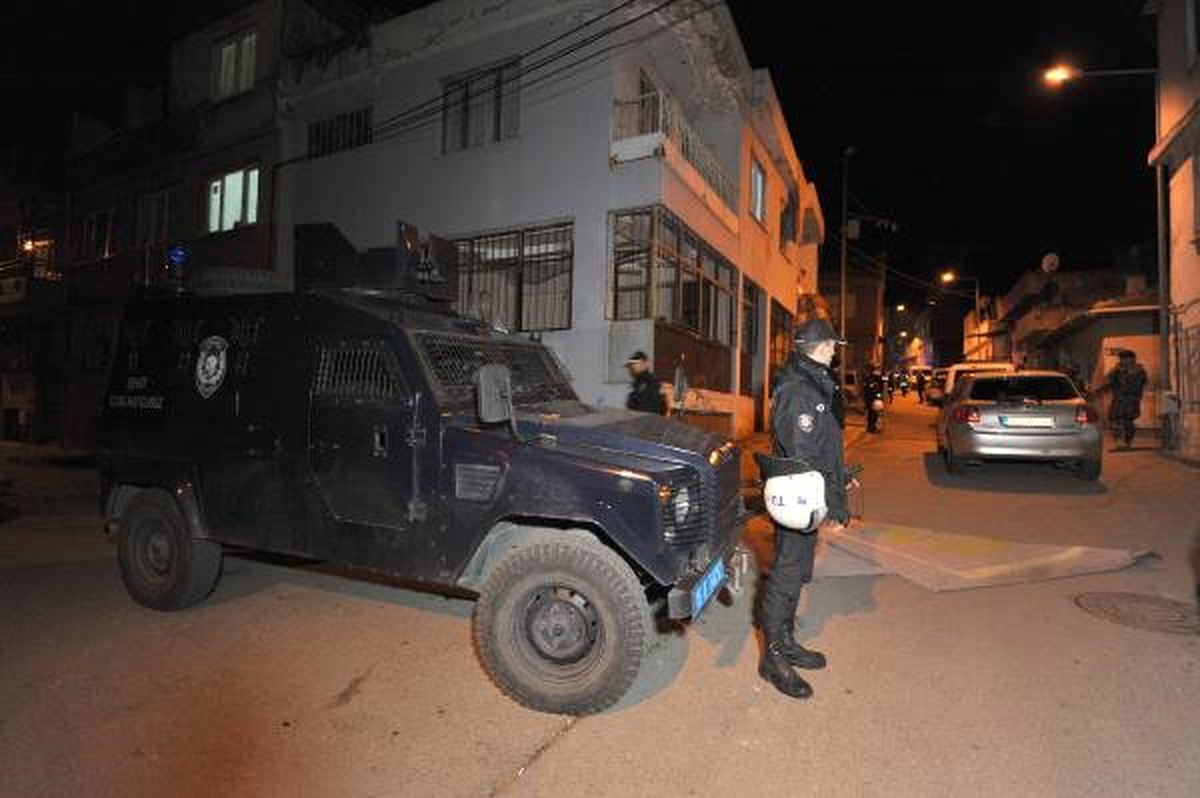 Bursa Merkezli 25 İlde Fetö/pdy Operasyonu: 49 Gözaltı