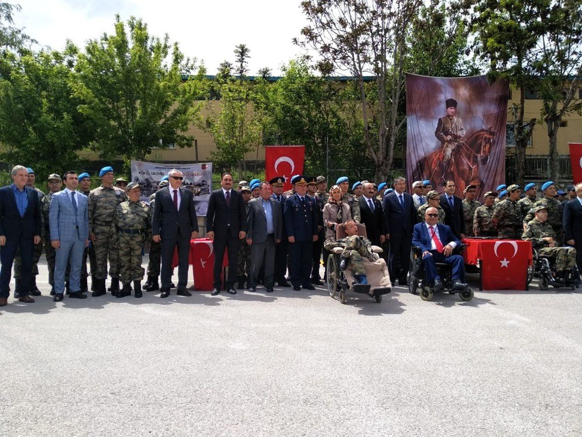Çakı Gibi Asker Oldular
