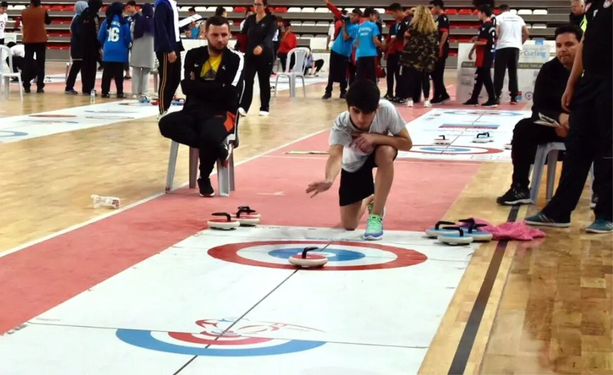 Curling Şampiyonası Sona Erdi