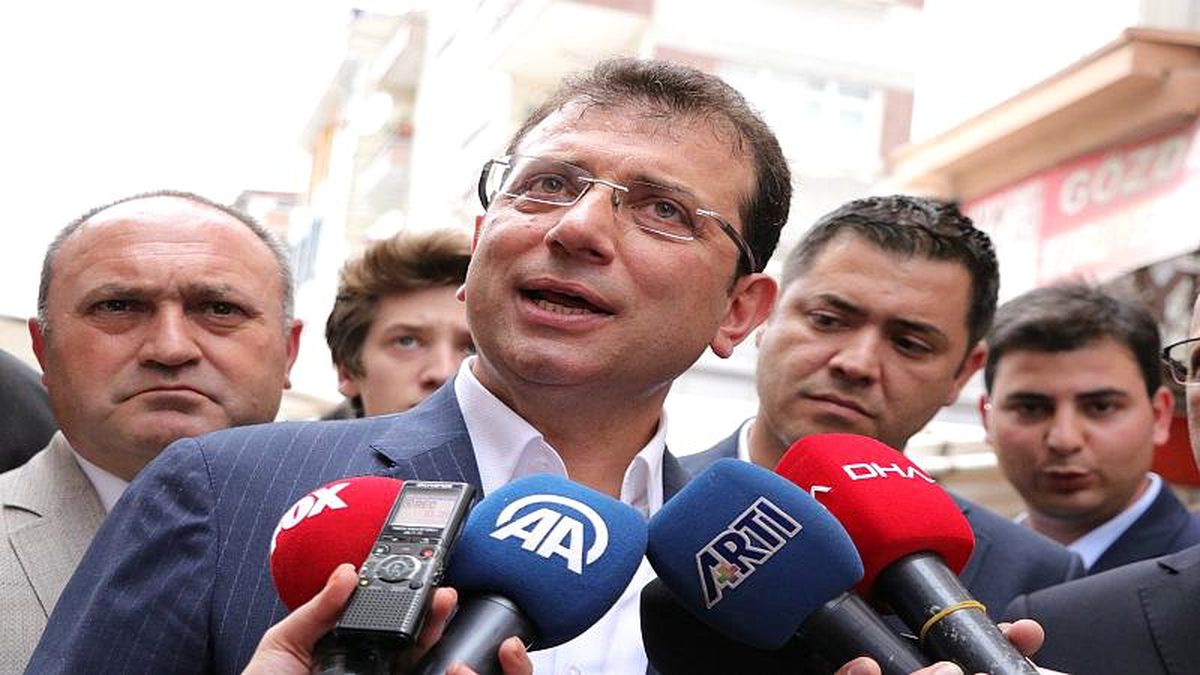 Ekrem İmamoğlu \'Fetö\' İddialarıyla İlgili Suç Duyurusunda Bulundu