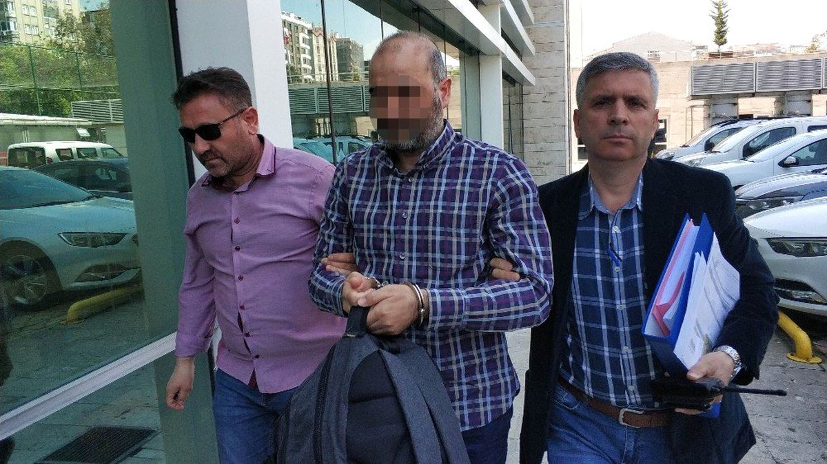 Fetö\'nün Asker Yapılanmasında Eski PTT Müdürü Adliyede