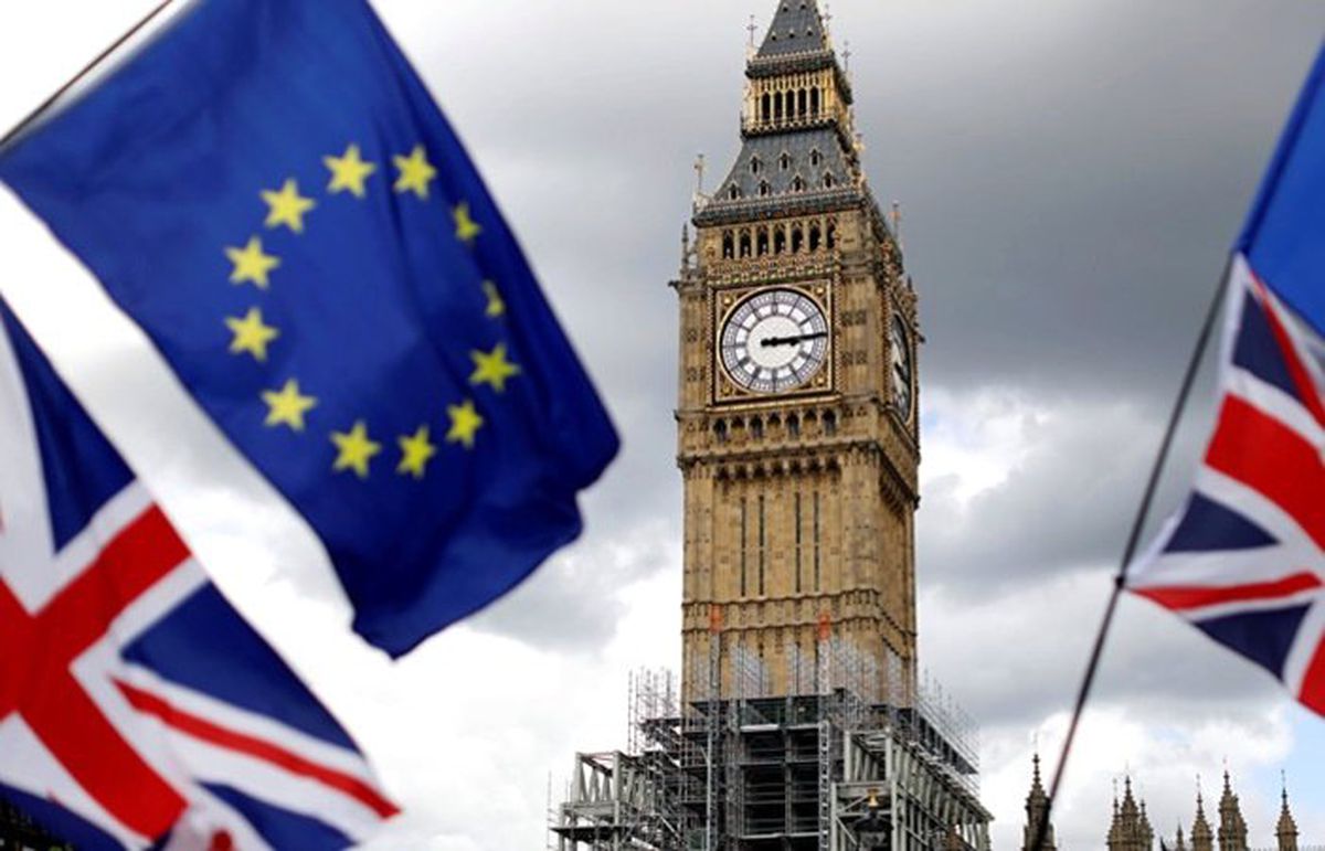 İngiltere\'de partiler arası Brexit görüşmeleri çöktü