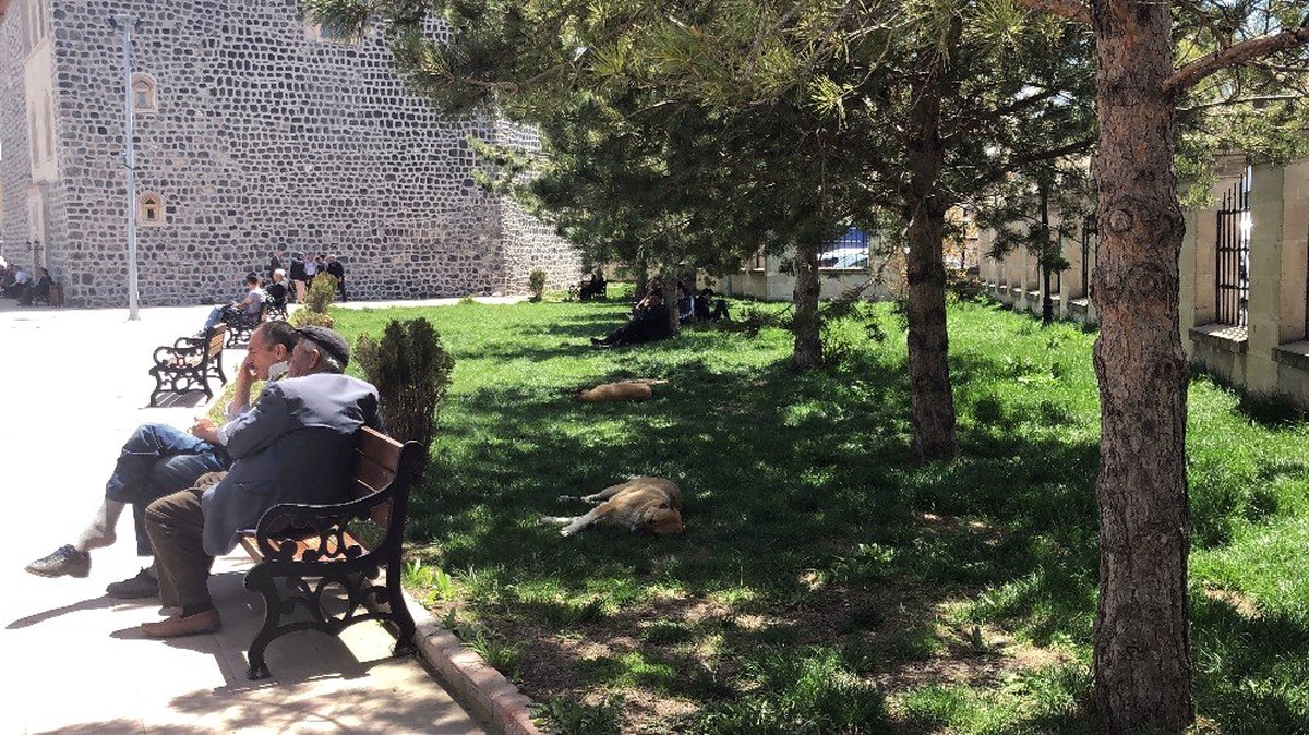 Kars\'ta Ramazan\'ın En Sıcak Günleri Yaşanıyor