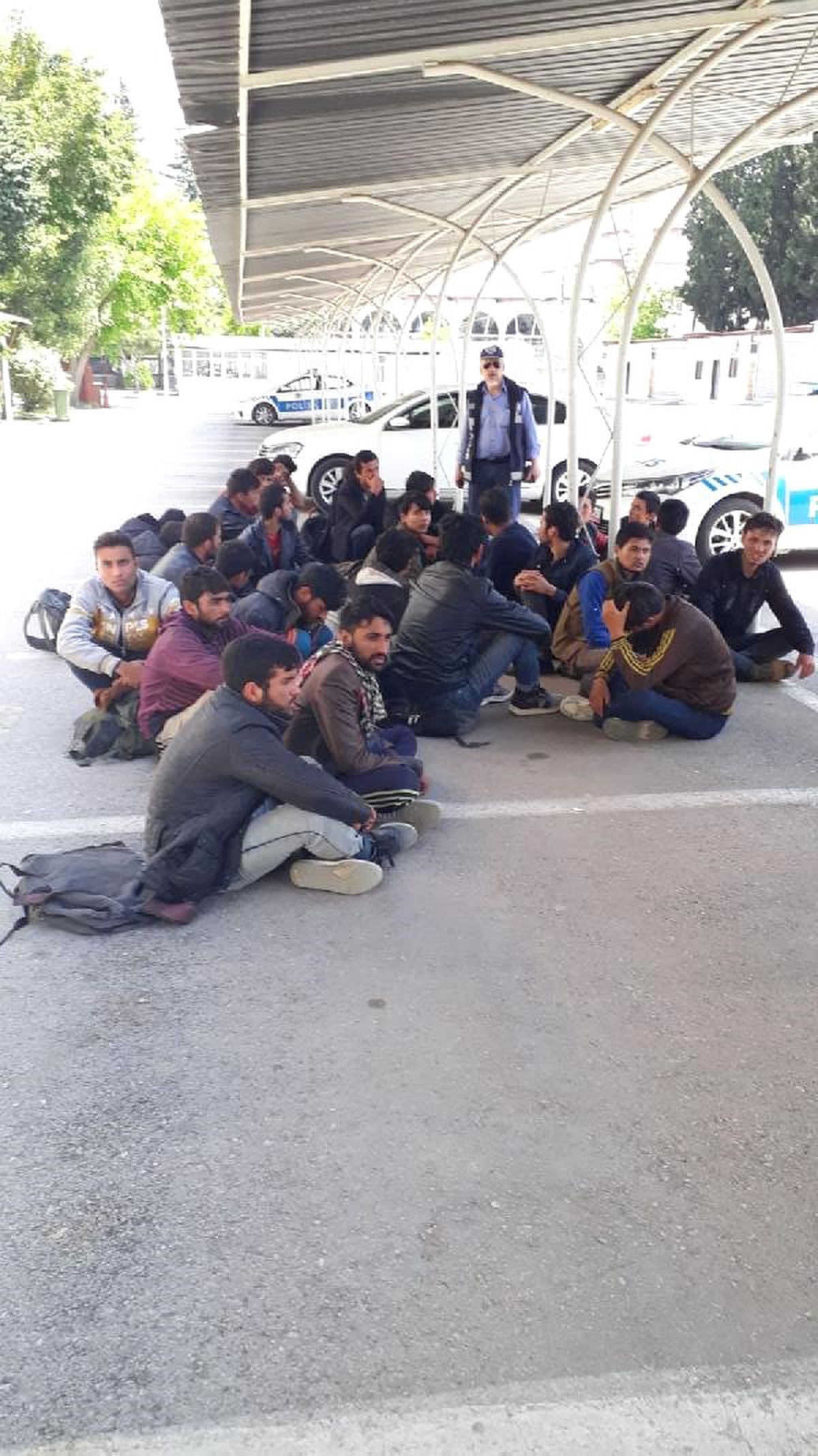 Kayseri\'de 21 Kaçak Göçmen ve 4 Organizatör Yakalandı