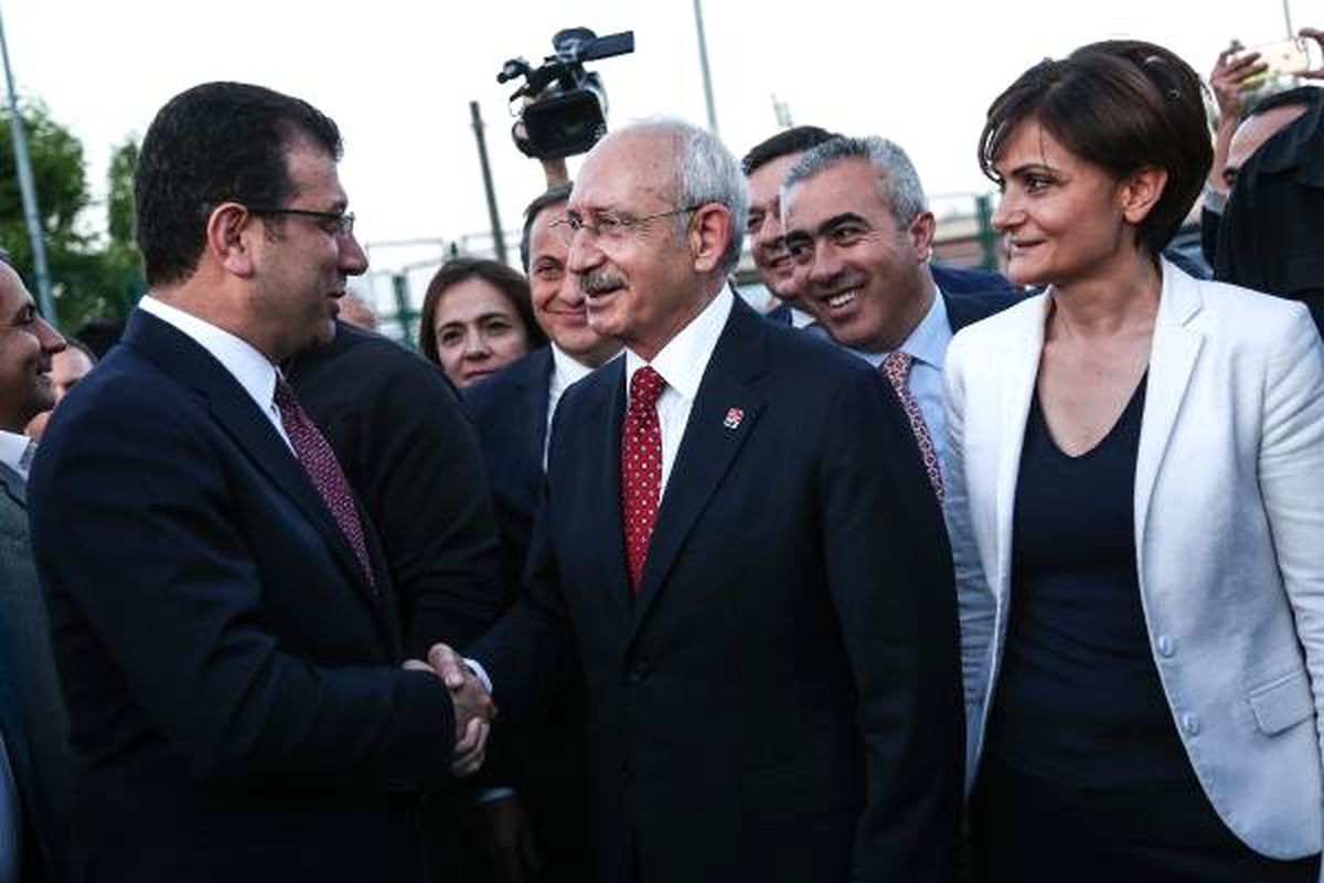 Kılıçdaroğlu Bakırköy\'de İftar Programına Katıldı