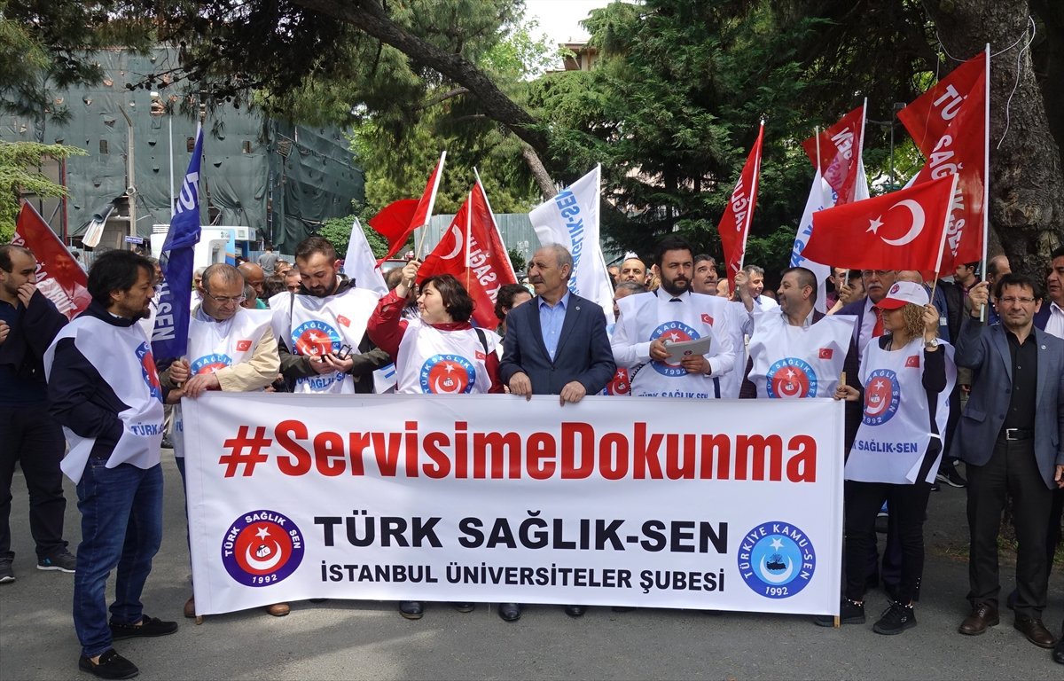 Sağlık Çalışanlarından Basın Açıklaması