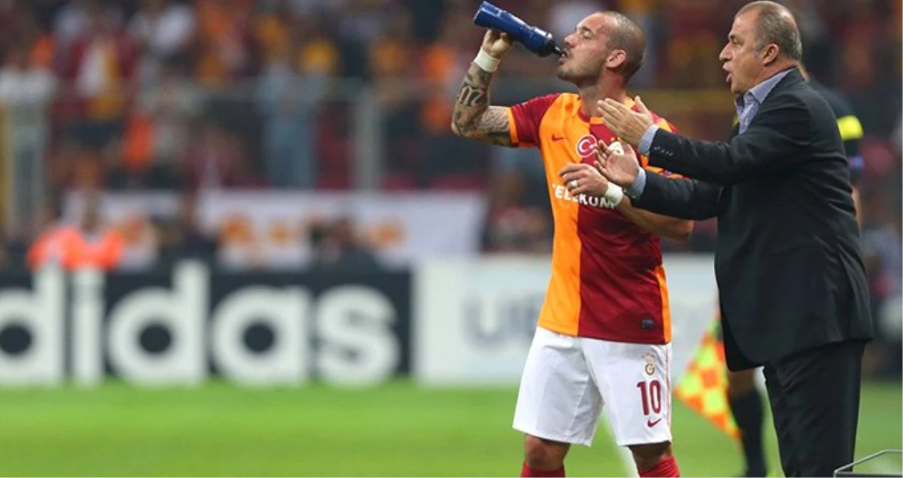 Wesley Sneijder, Medipol Başakşehir Maçı İçin İstanbul\'a Geliyor