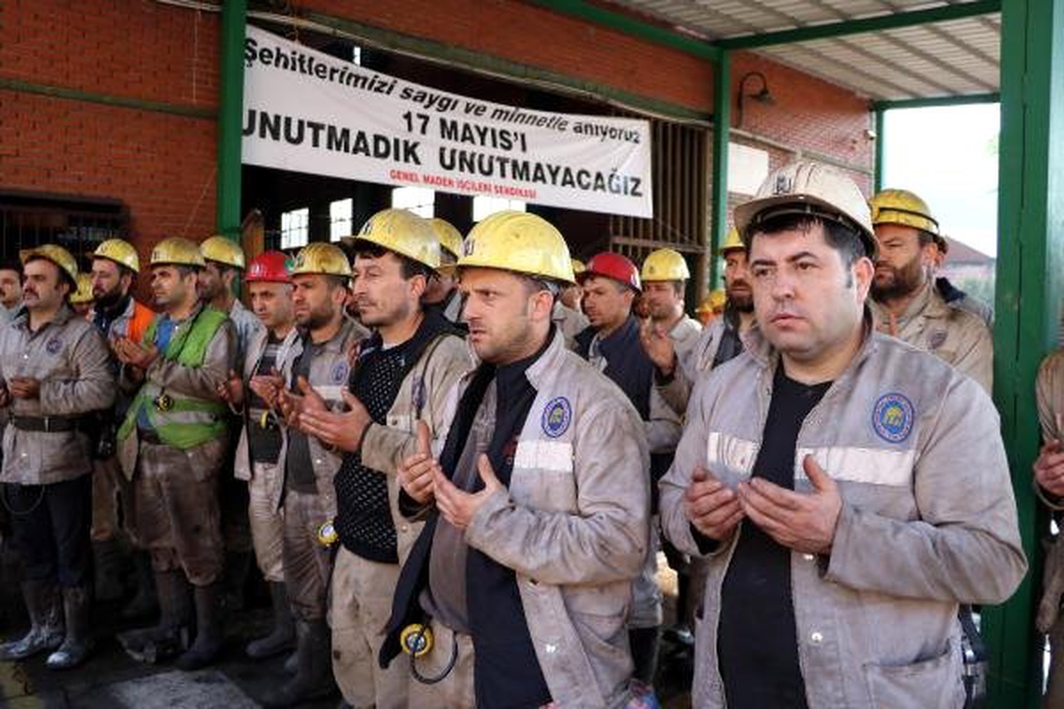 Zonguldak\'ta Grizu Faciasında Ölen 30 İşçi Anıldı