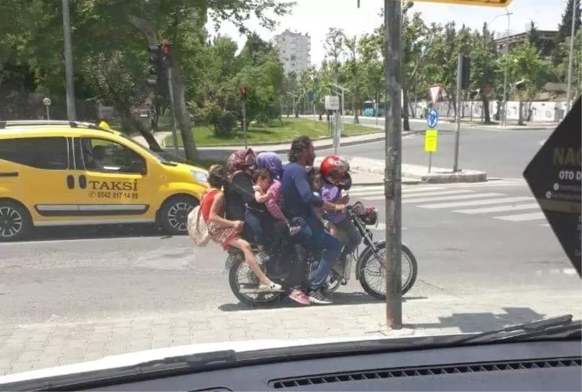 7 Kişi Bir Motosiklette