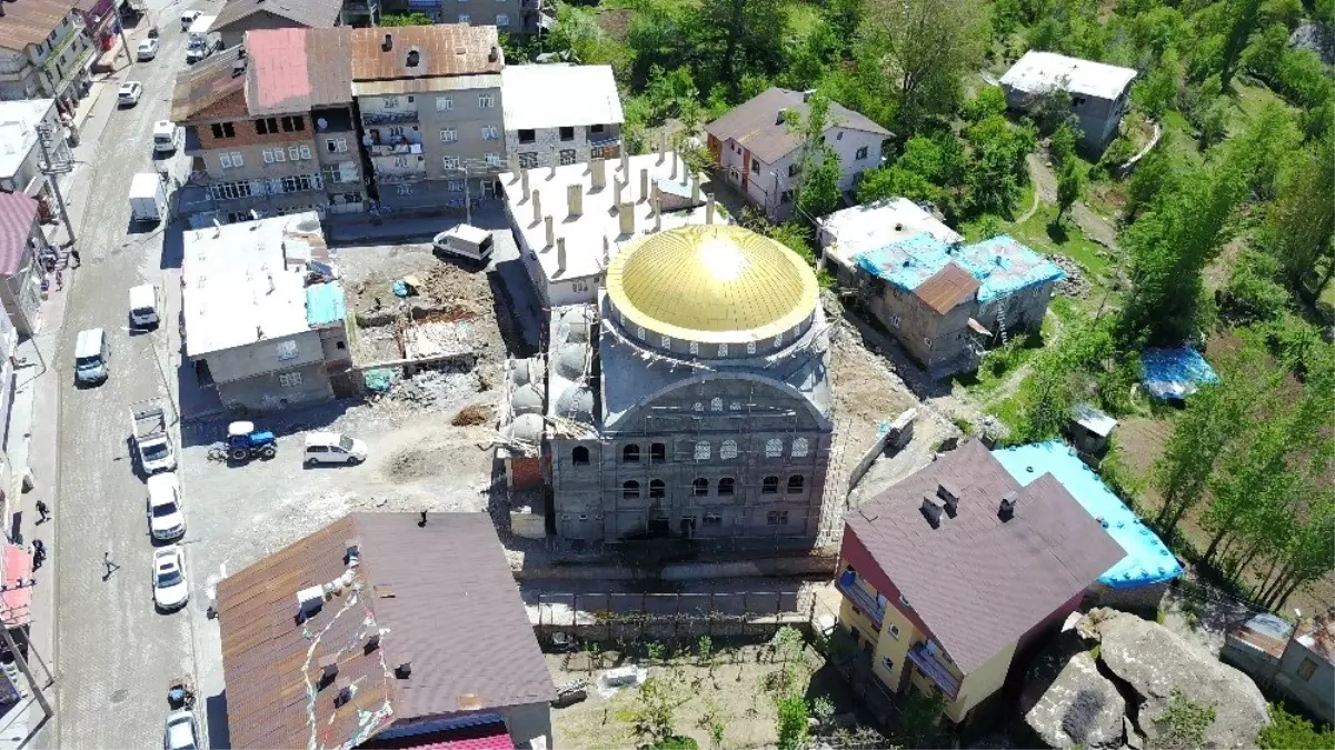 Beytüşşebap\'ta Ulu Cami İnşaatı Sürüyor