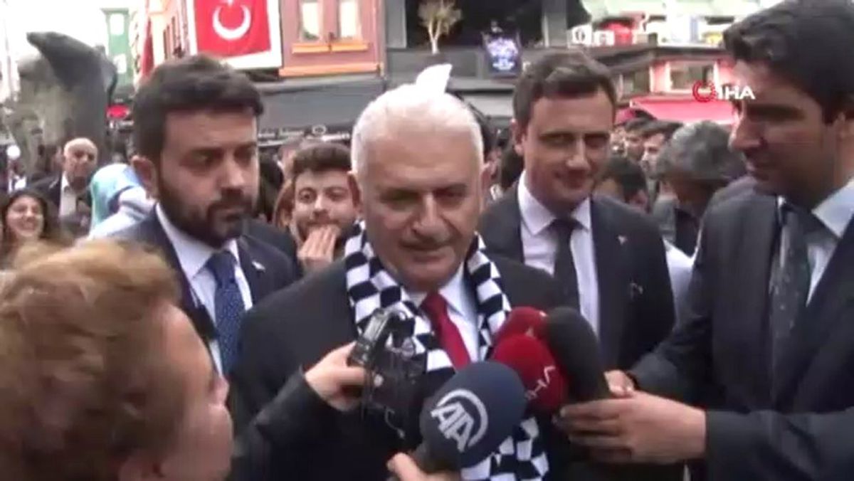 Binali Yıldırım\'a Beşiktaş\'ta Yoğun İlgi