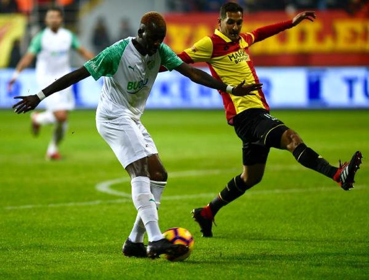Bursaspor 40 Bin Seyircisi Önünde Göztepe\'yi Ağırlayacak
