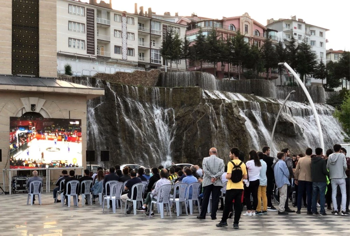 Dev Ekranda Final Four Heyecanı