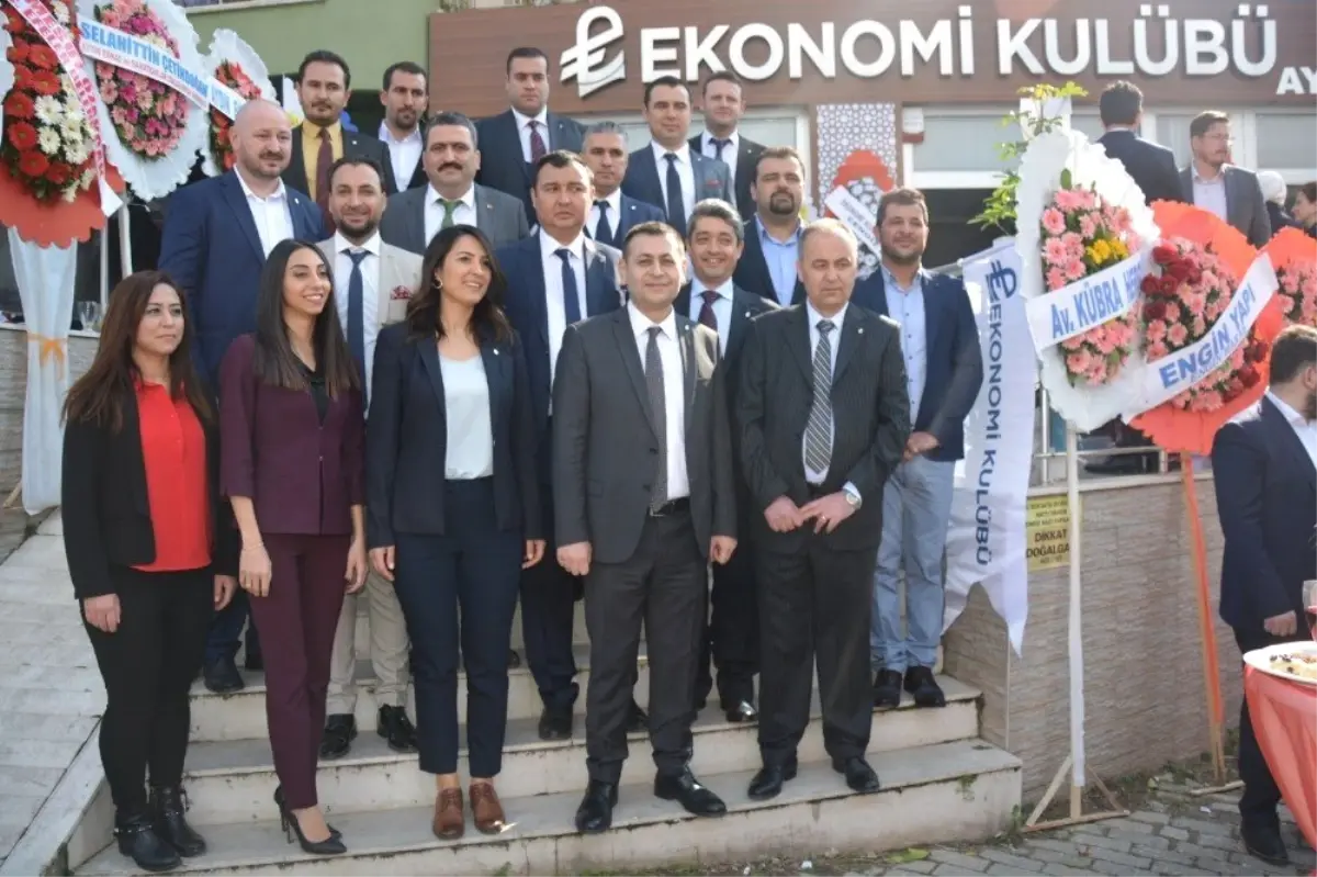 Ekonomi Kulübü Başkanı Çınar Milli Mücadele Ateşinin 100. Yılını Kutladı