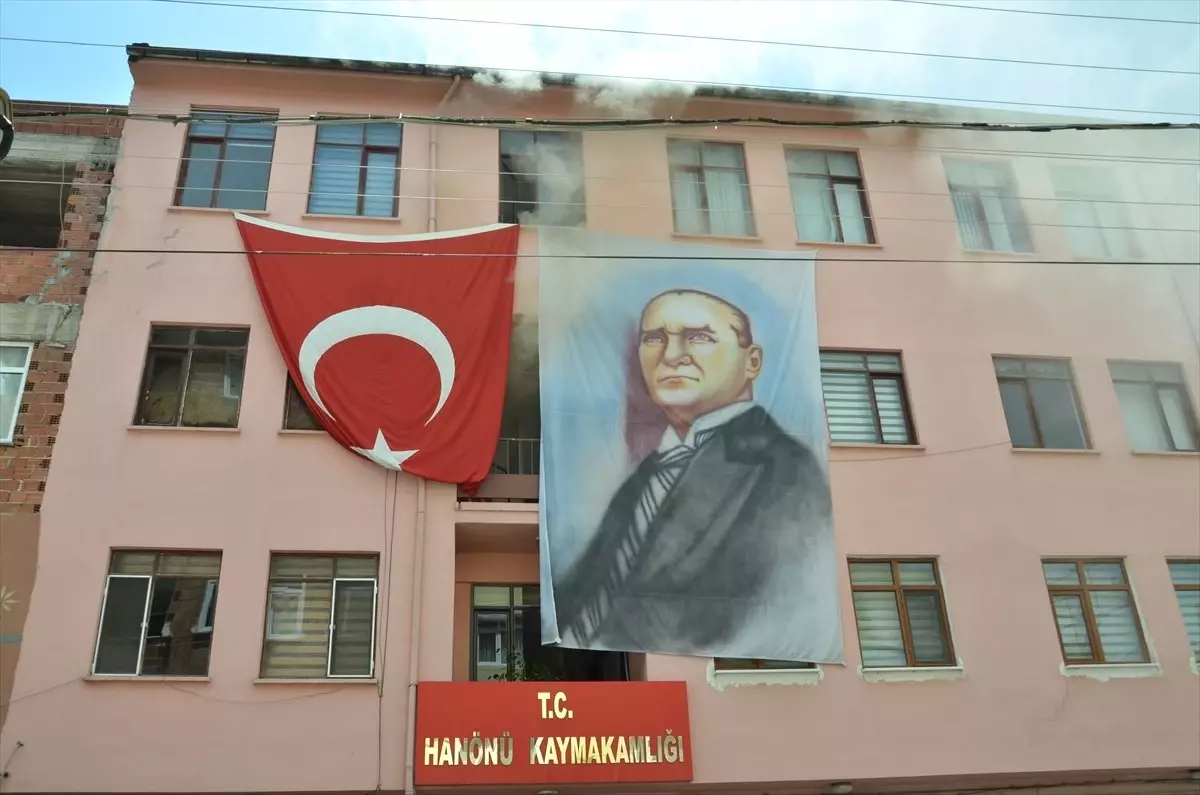 Hanönü Kaymakamlığında Yangın