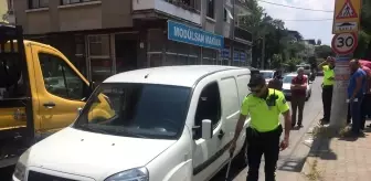 İzmir'de Trafik Kazası: 1 Ağır Yaralı