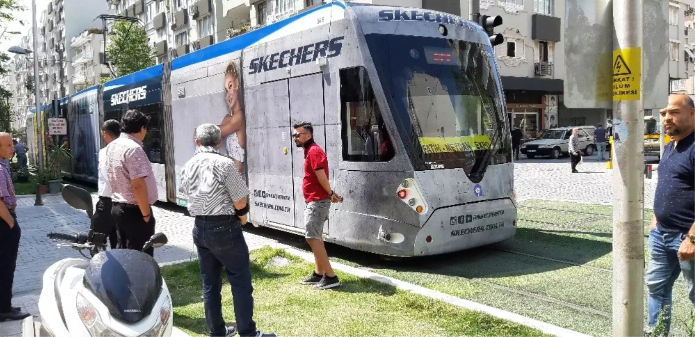 Tramvay Kazası Ucuz Atlatıldı