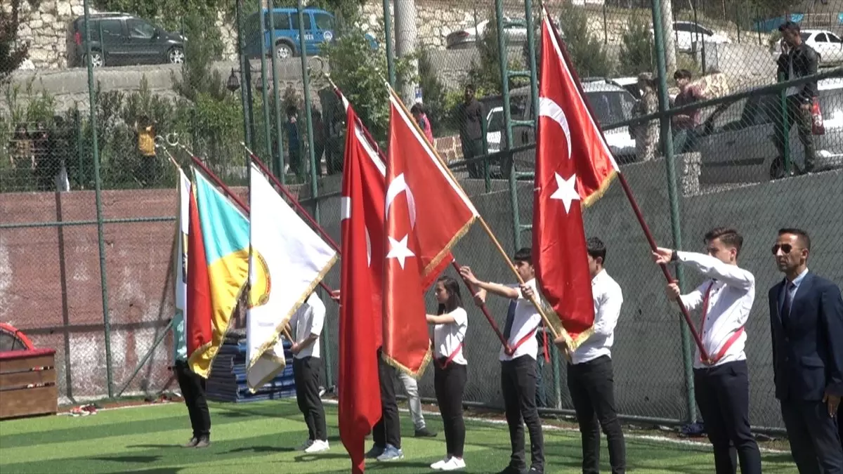 19 Mayıs Atatürk\'ü Anma Gençlik ve Spor Bayramı