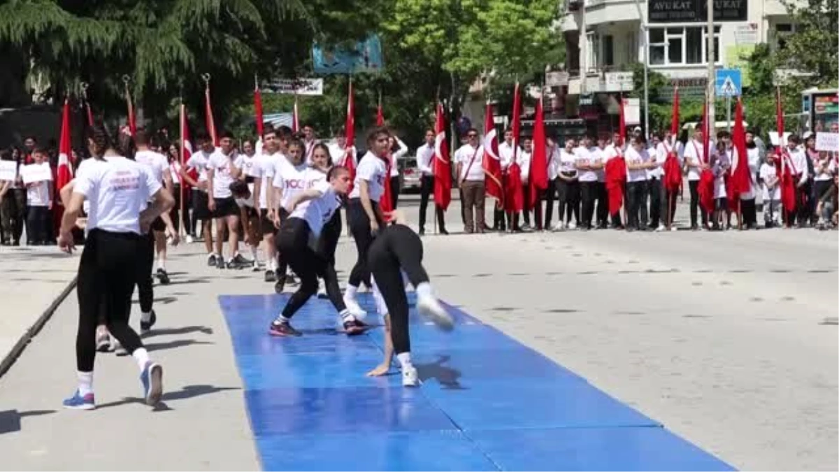 19 Mayıs Atatürk\'ü Anma, Gençlik ve Spor Bayramı