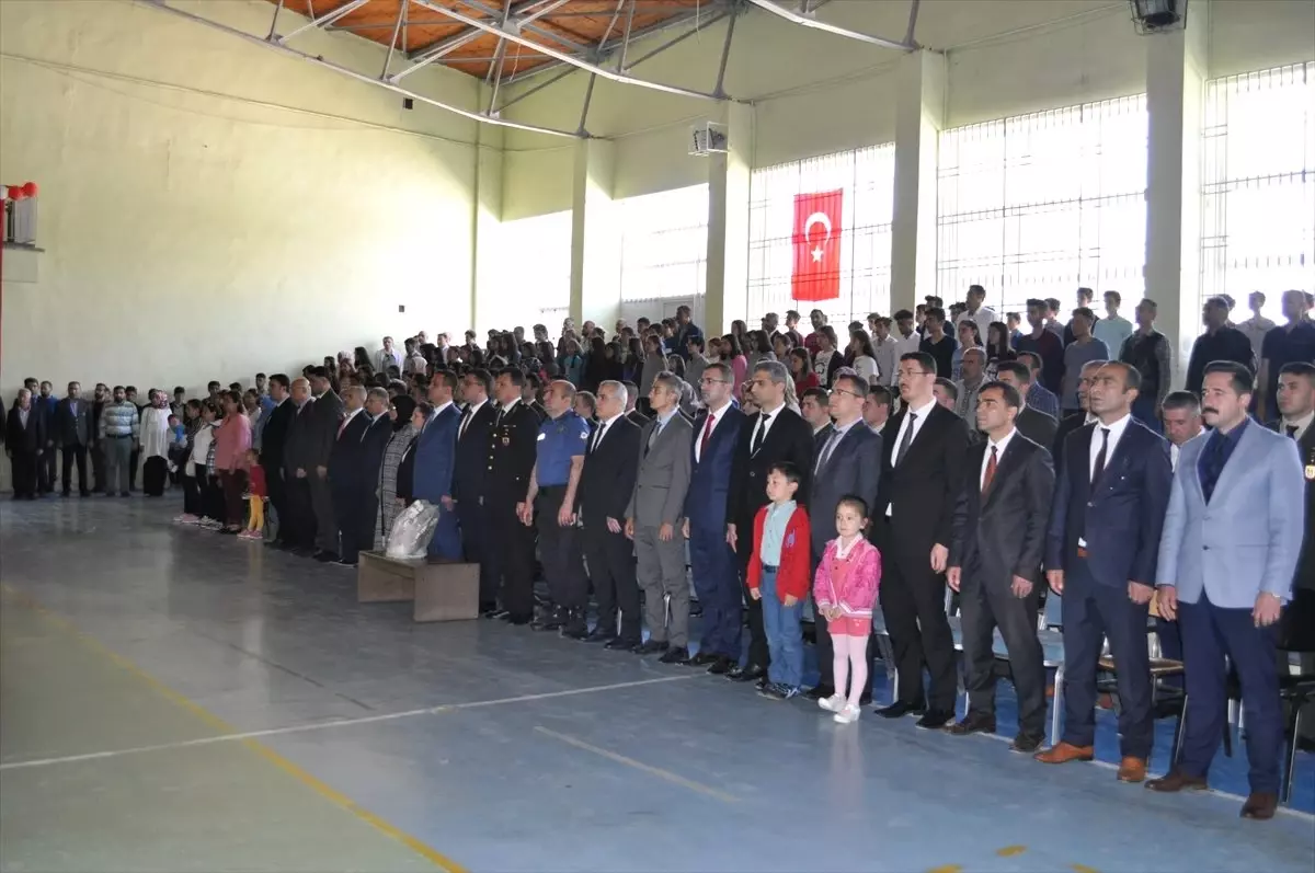 19 Mayıs Atatürk\'ü Anma, Gençlik ve Spor Bayramı