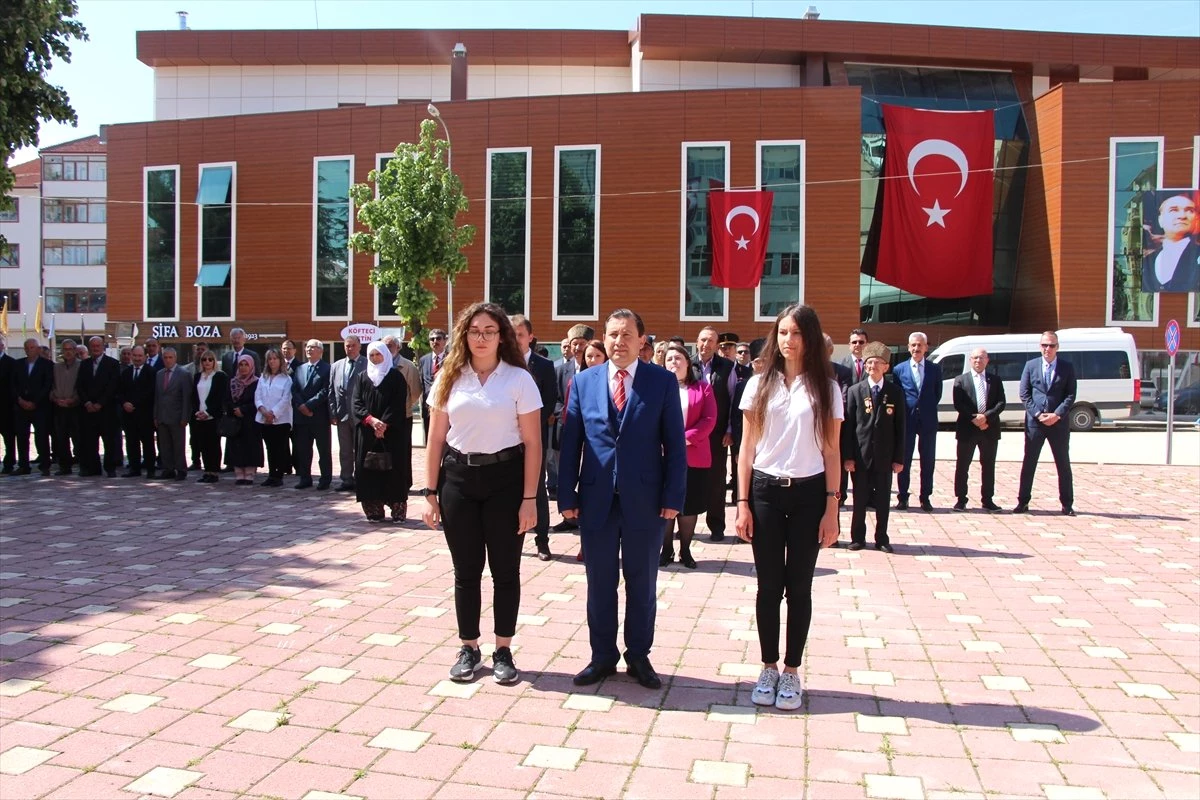 19 Mayıs Atatürk\'ü Anma Gençlik ve Spor Bayramı