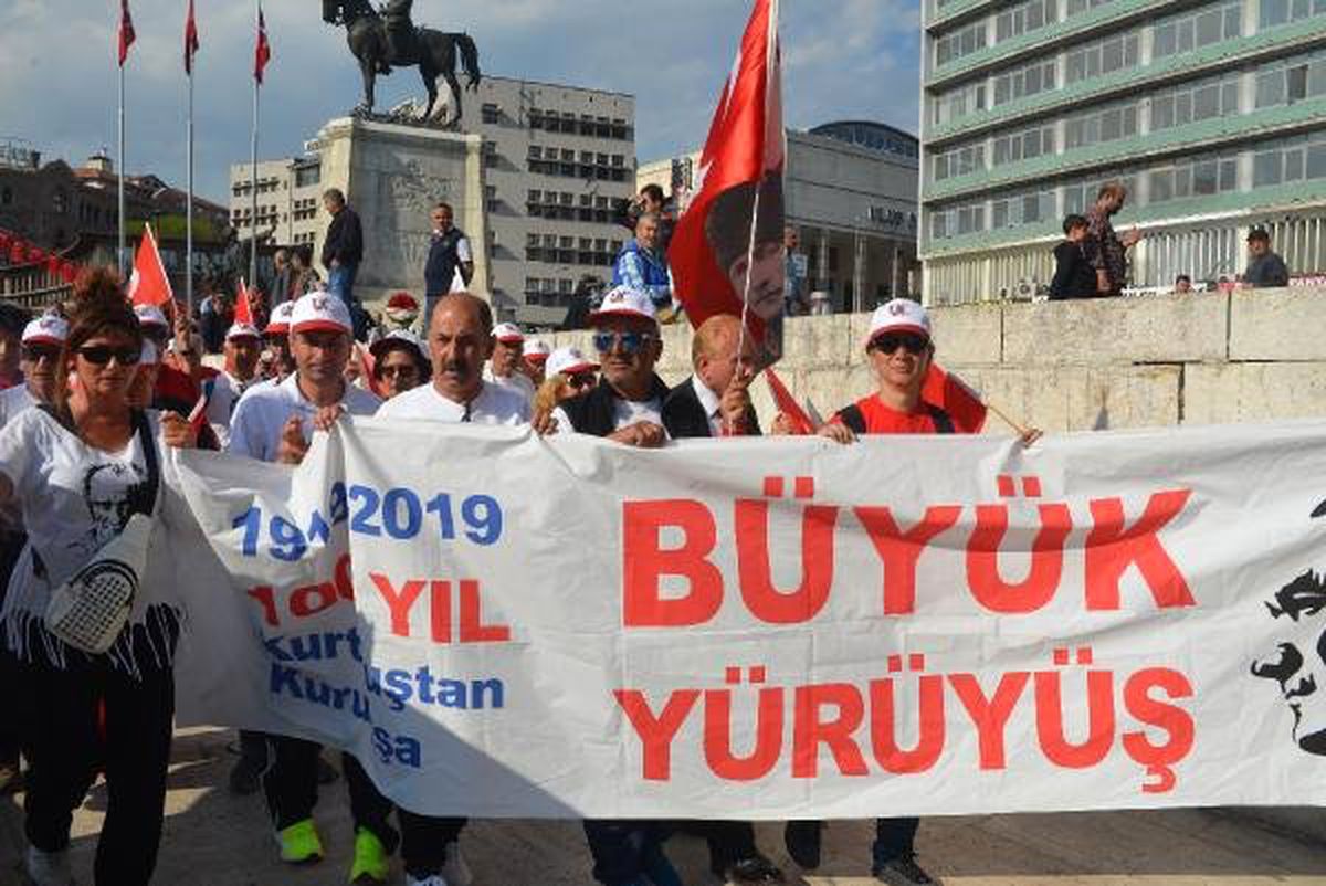 Ankara\'da CHP\'den \'19 Mayıs\' Yürüyüşü