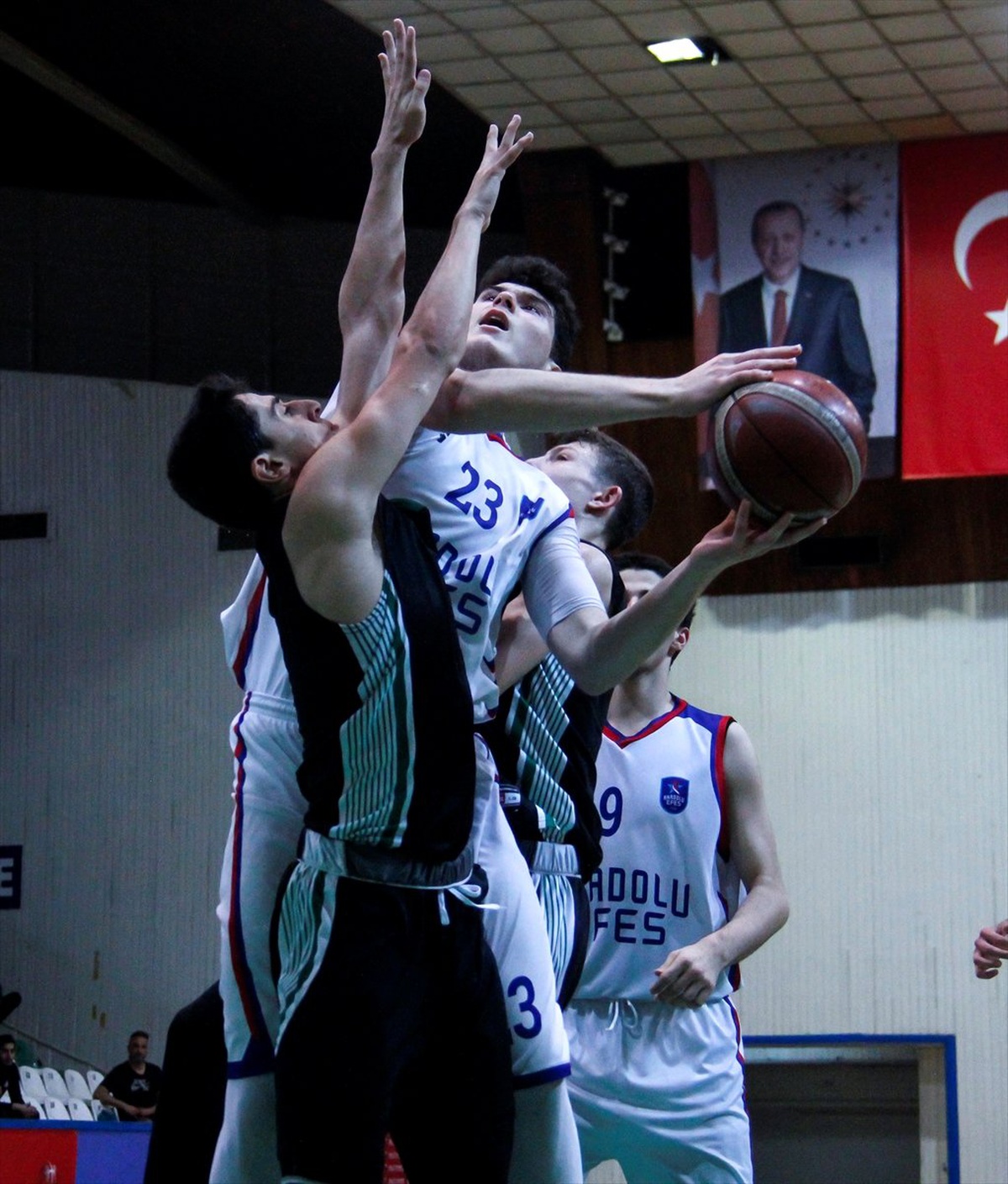 Basketbol: 16 Yaş Altı Erkekler Türkiye Şampiyonası