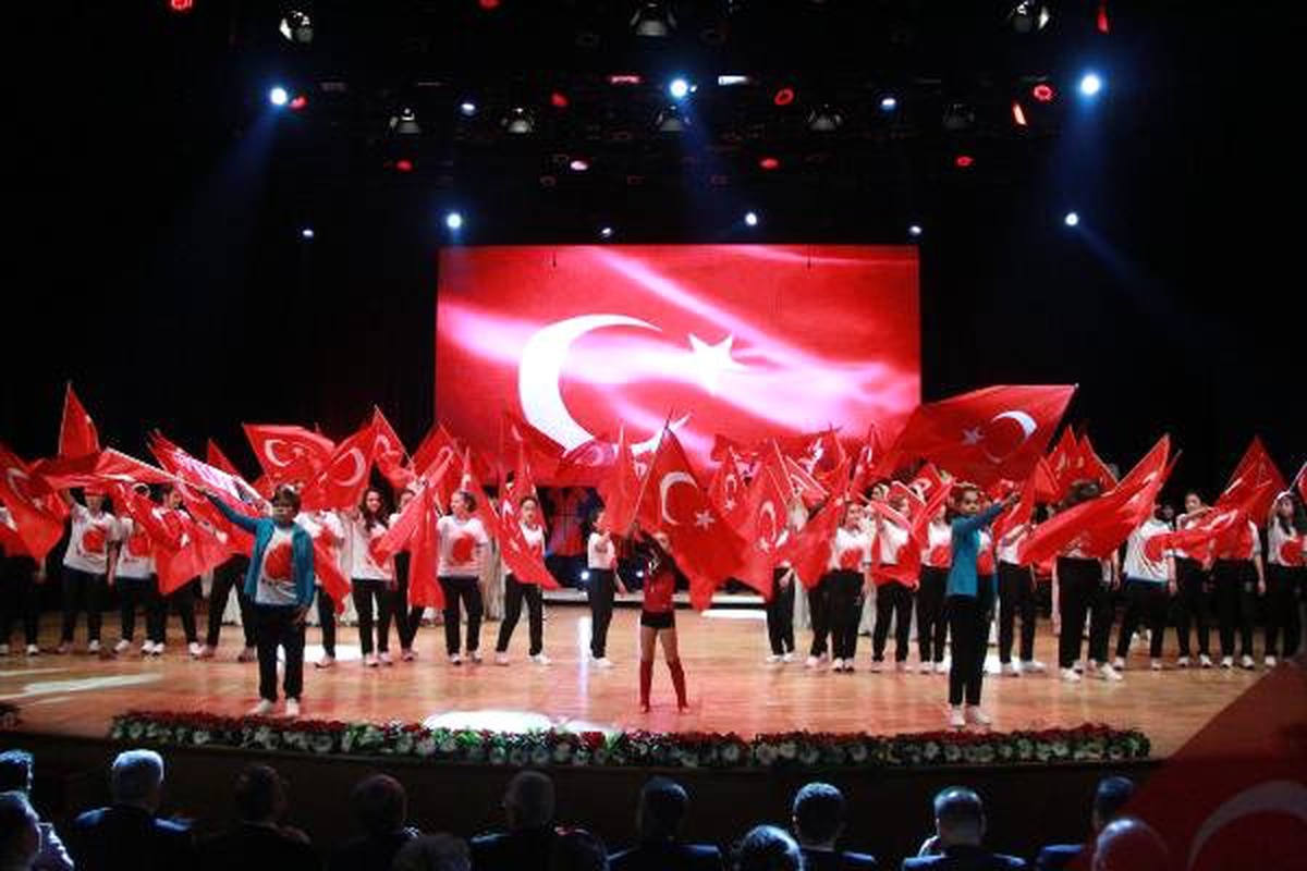 Crr\'de 19 Mayıs Atatürk\'ü Anma Gençlik ve Spor Bayramı Etkinliği