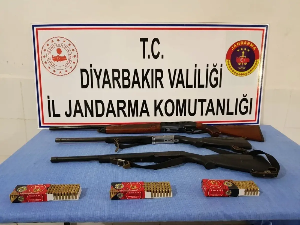 Diyarbakır\'da Silah Kaçakçılarına Darbe