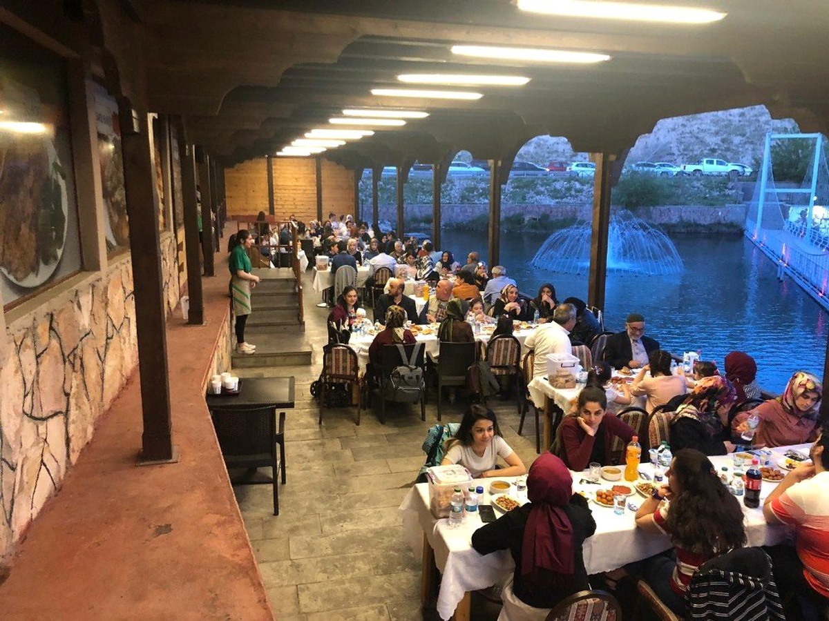 Erzincan Barosu\'ndan Geleneksel İftar Yemeği