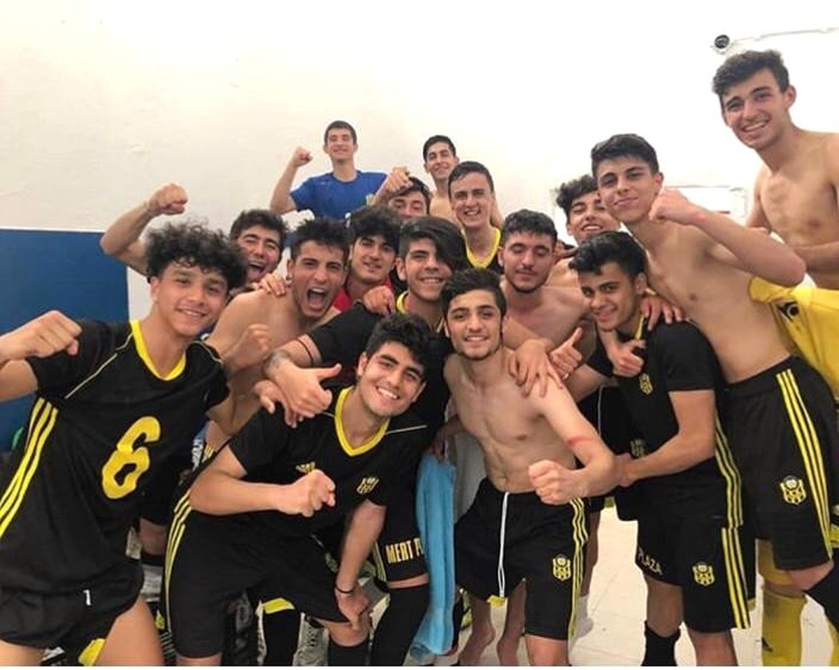 Evkur Yeni Malatyaspor U17 Takımı Umutlarını Son Haftaya Taşıdı
