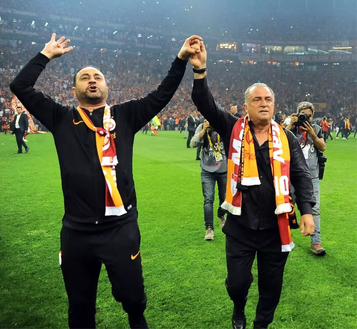 Fatih Terim 19. Kupasını Aldı