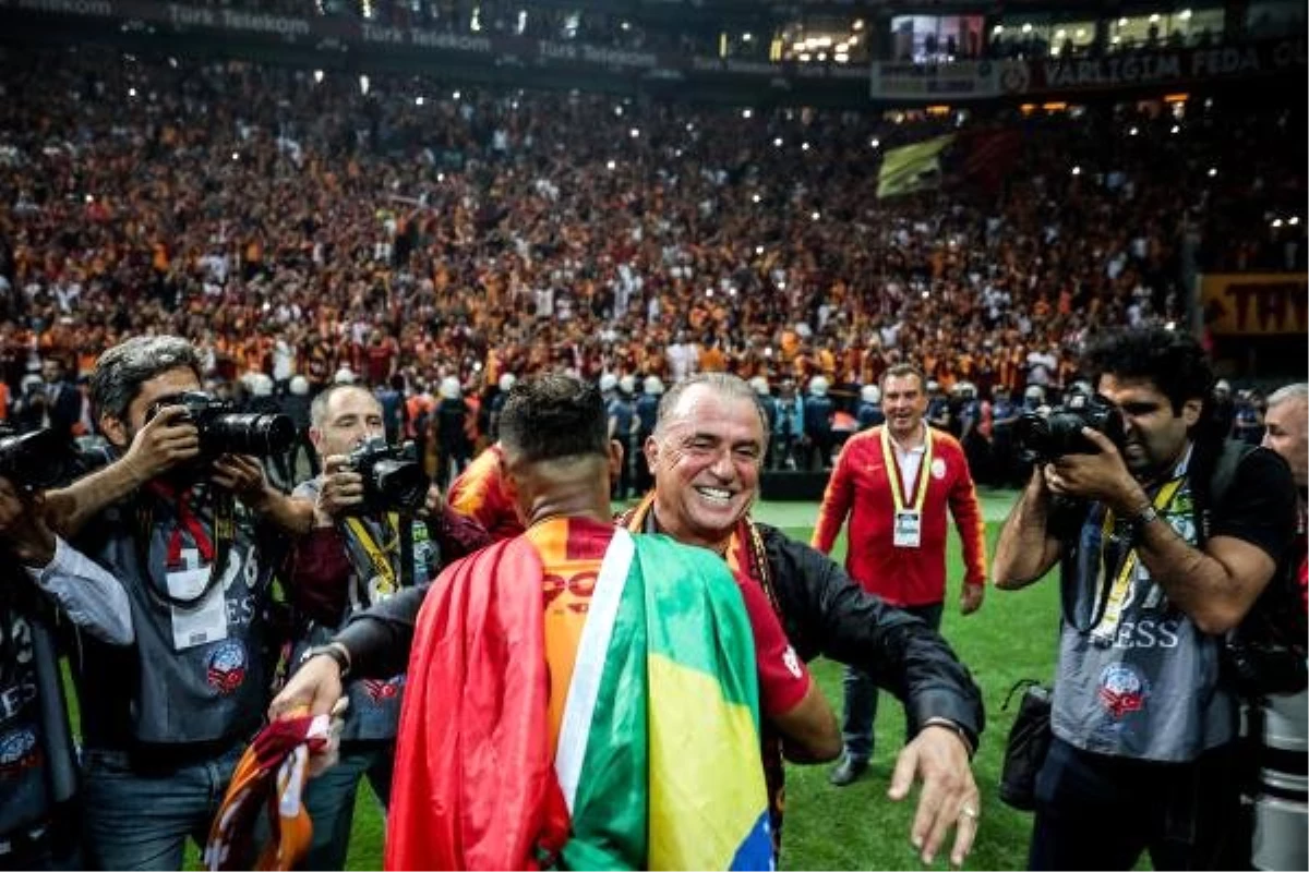 Galatasaray 9 İsim İlk Kez Şampiyonluk Yaşadı