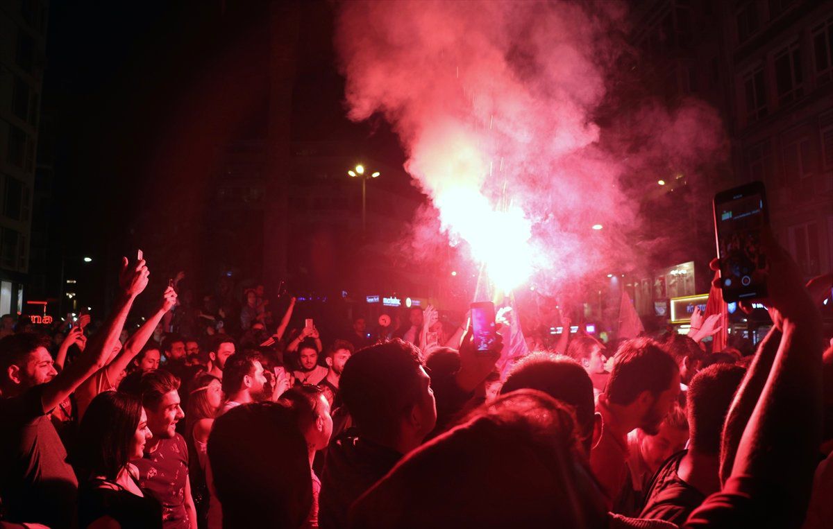 Galatasaray\'ın Şampiyonluk Kutlamaları