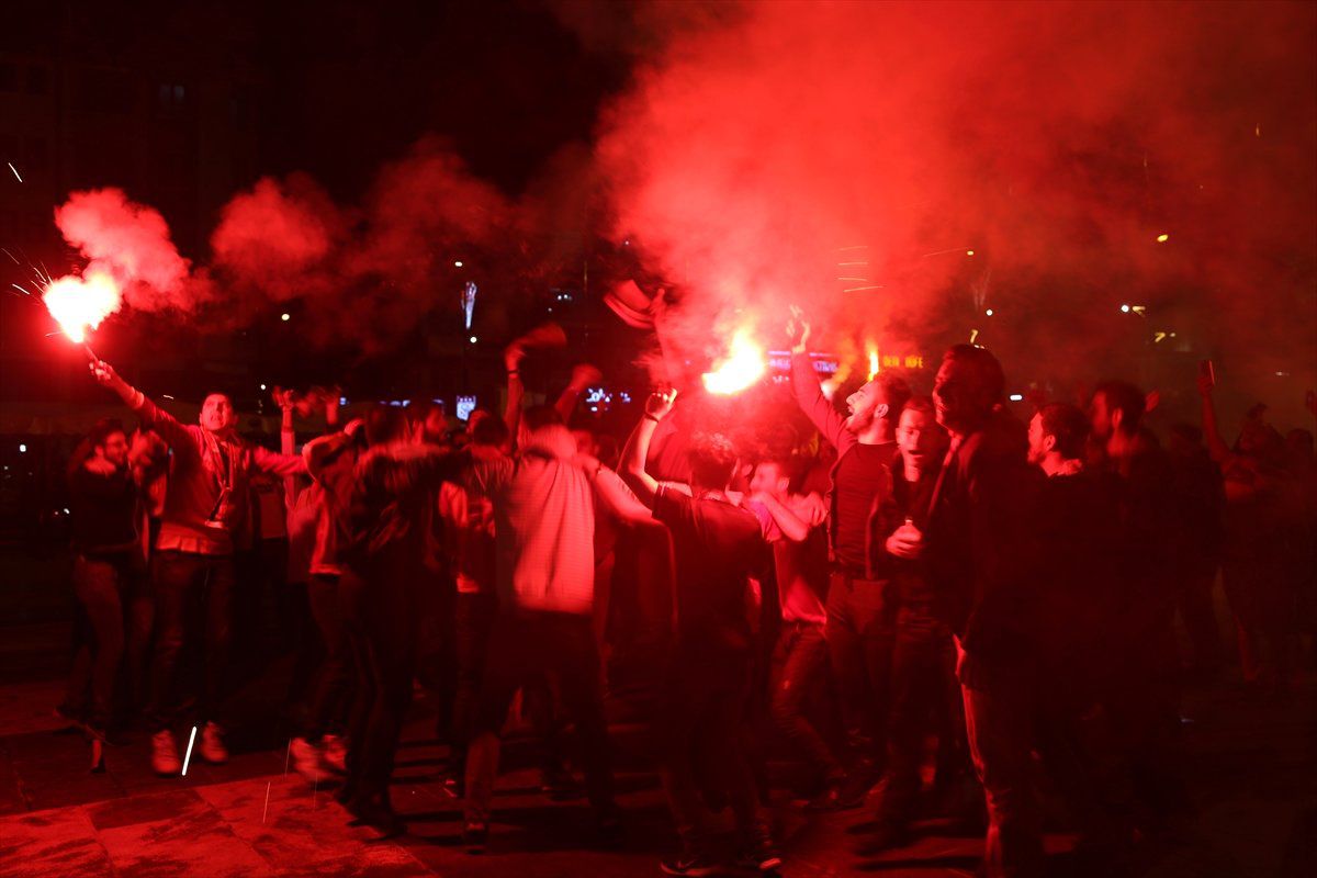 Galatasaray\'ın Şampiyonluk Kutlamaları