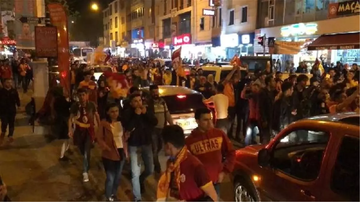 Kars\'ta Galatasaray Coşkusu